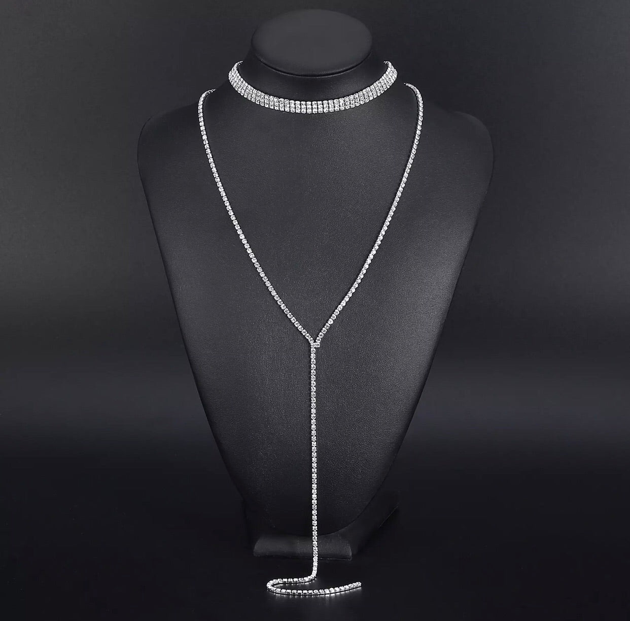 TIA NECKLACE