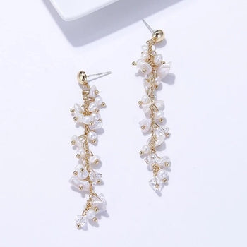 LONG CHAIN PEARL EARRINGS