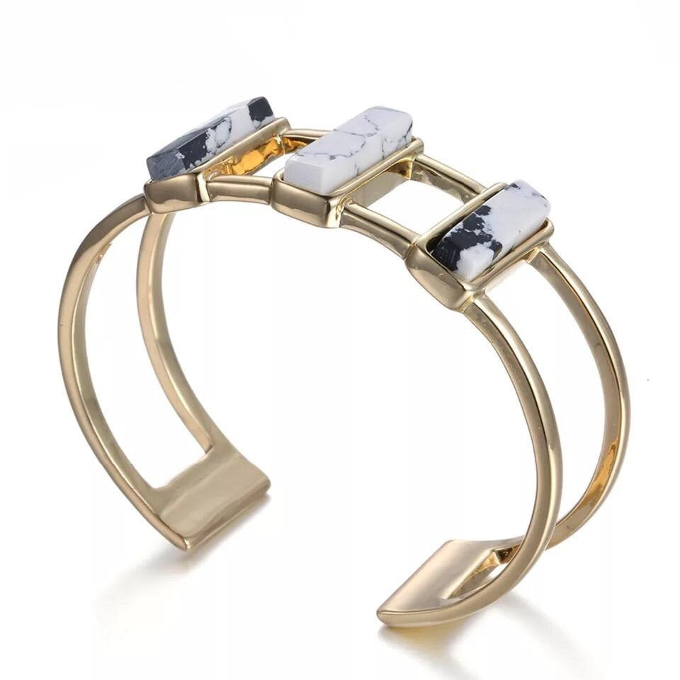 CHARMING CUFF BRACELET