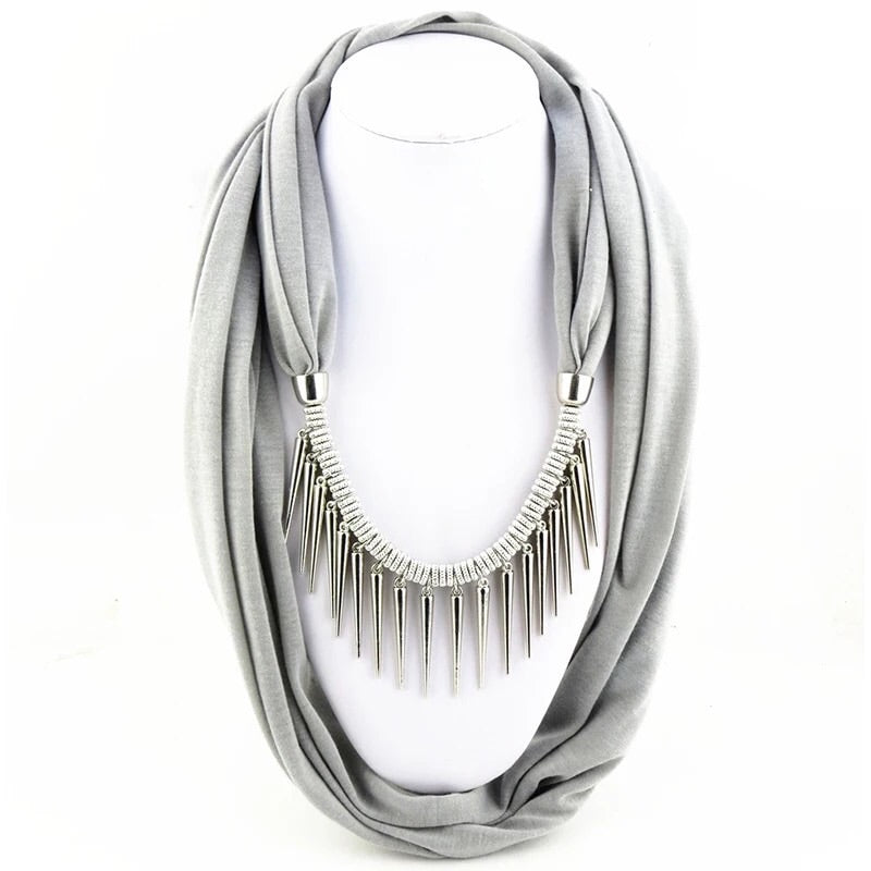 PUNK STYLE RIVET PENDANT SCARF NECKLACE