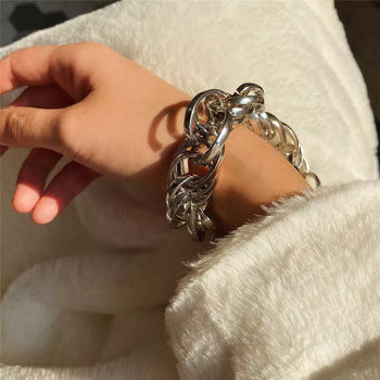 MULTI LAYERED TWIST SILVER CHAIN BRACELET
