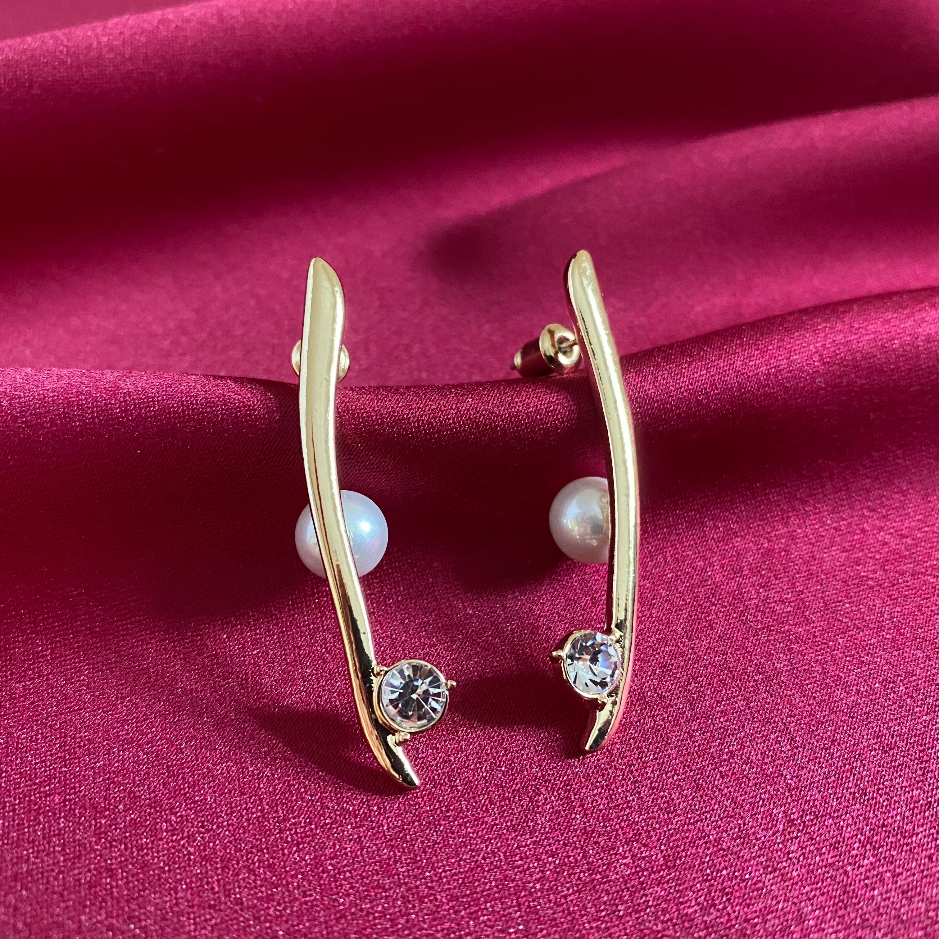 Unique Pearl Earrings